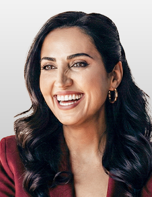 Amina AlTai, close-up